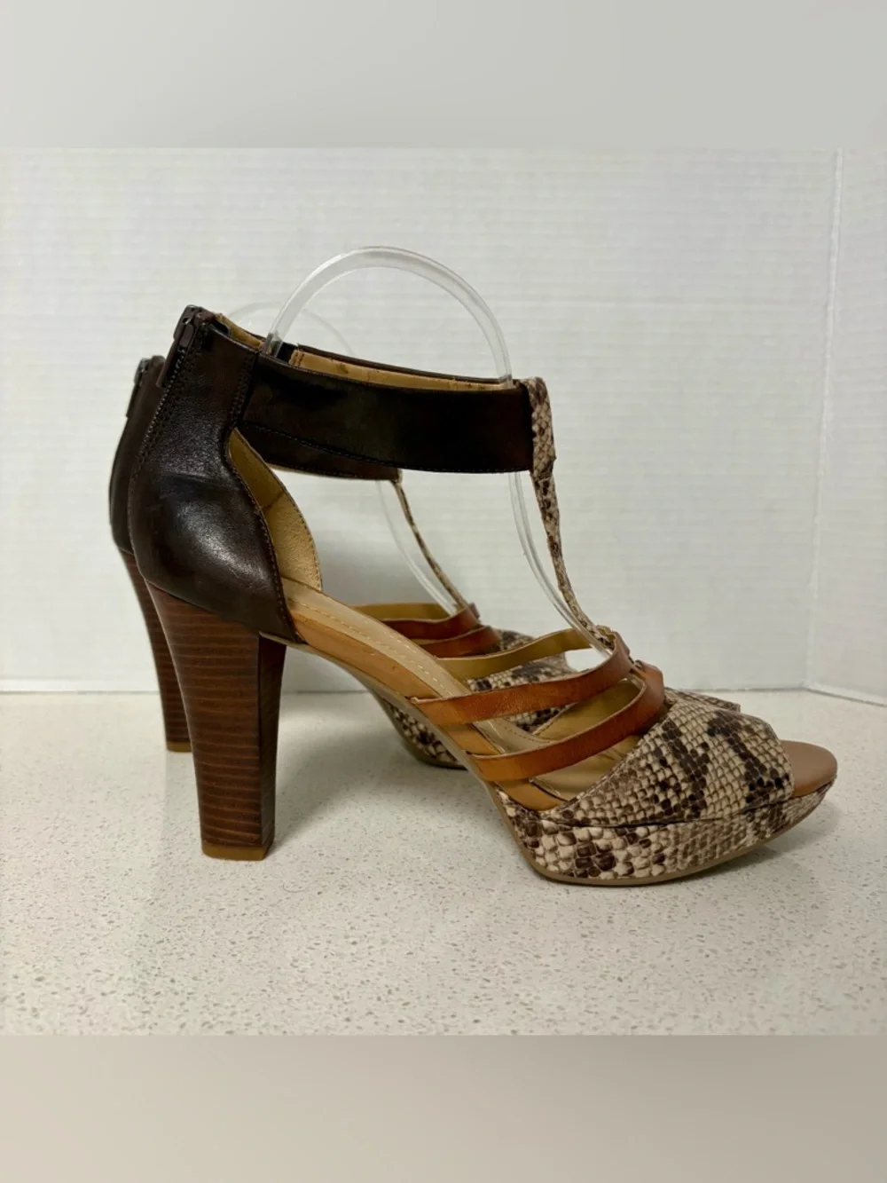 Naturalizer Kenna Platform Sandals